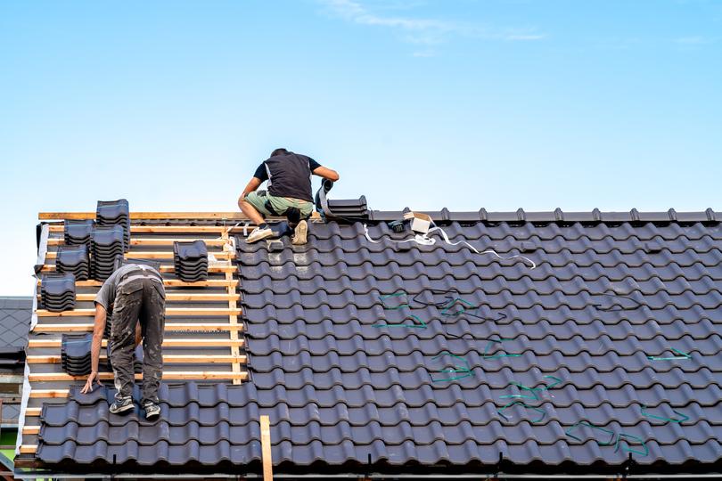 Expert Roof Replacement and Repair Services - Remodelyng.com