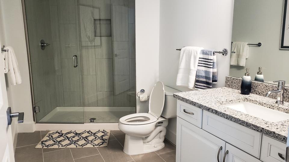 Custom Bathroom Remodels for Homeowners
