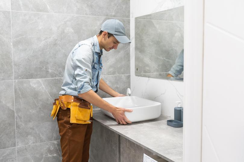 Find the best Bathroom Remodeling companies on Remodelyng.com
